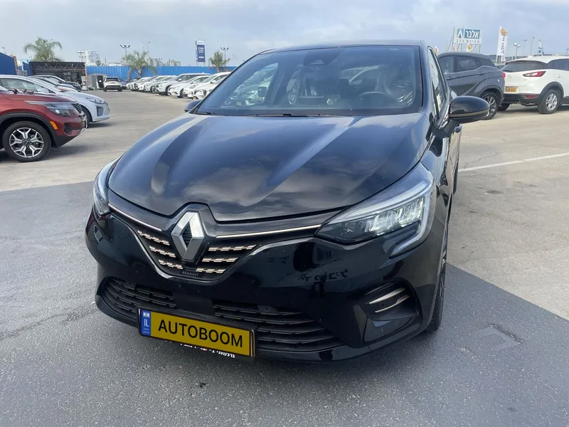 Renault Clio 2nd hand, 2022, private hand