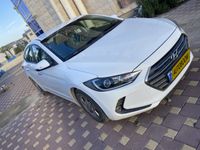 Hyundai Elantra 2nd hand, 2017, private