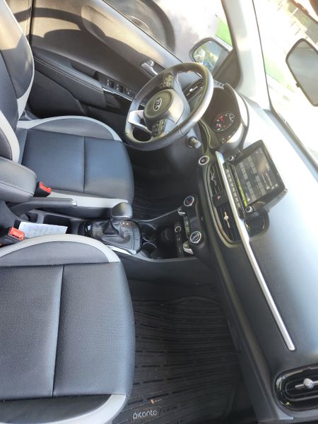 Kia Picanto 2nd hand, 2021, private hand