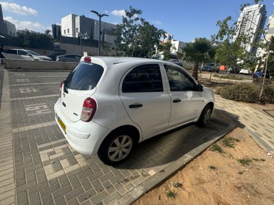 Nissan Micra 2nd hand, 2013, private hand