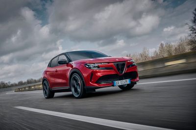 Alfa Romeo Milano 2024. Кузов, экстерьер. Внедорожник 5 дв., 1 поколение