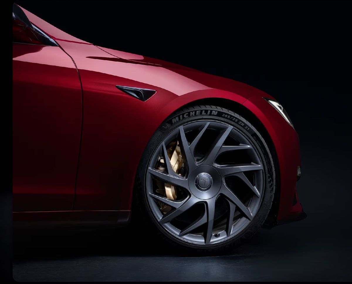 Tesla. Колеса.