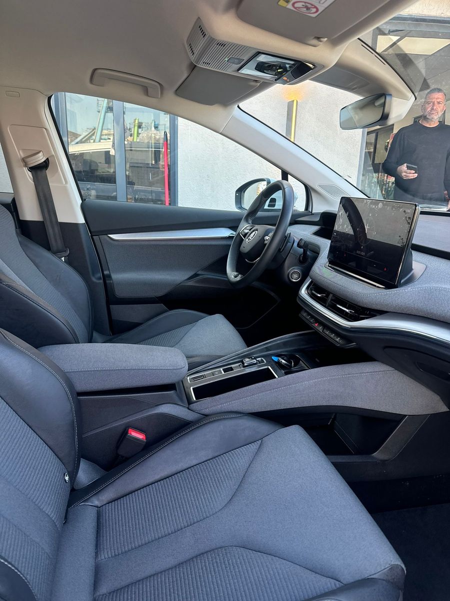 Skoda Enyaq iV 2nd hand, 2023, private hand