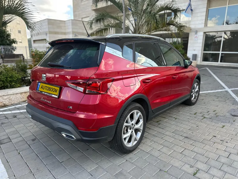 SEAT Arona с пробегом, 2023, частная рука