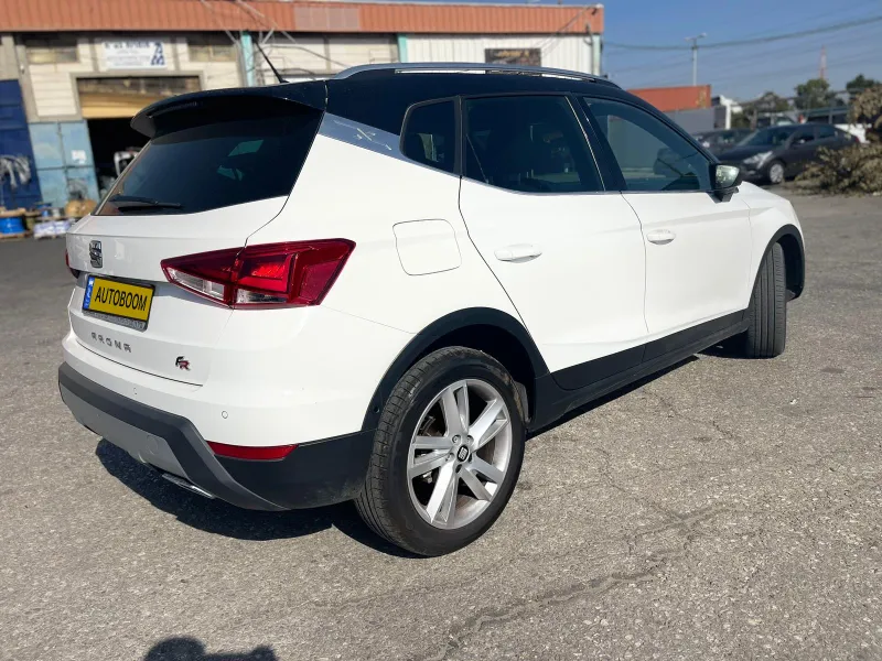 SEAT Arona с пробегом, 2021, частная рука