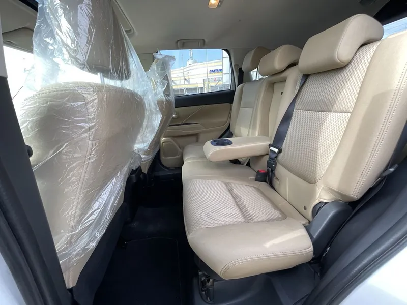 Mitsubishi Outlander 2nd hand, 2018, private hand