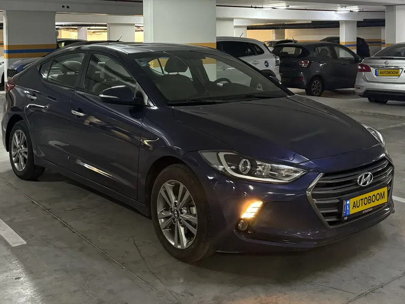 Hyundai Elantra с пробегом, 2018, частная рука