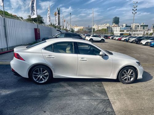 Lexus IS 2ème main, 2019, main privée