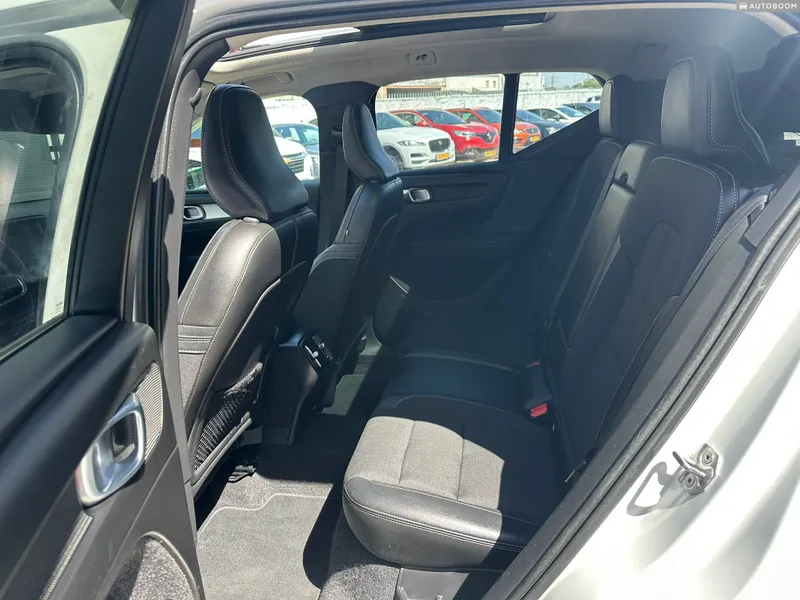 וולוו XC40 יד 2 רכב, 2019, פרטי