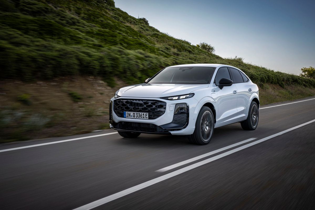 Audi Q3 Sportback 2025. Кузов, экстерьер. Кроссовер Купе, 2 поколение