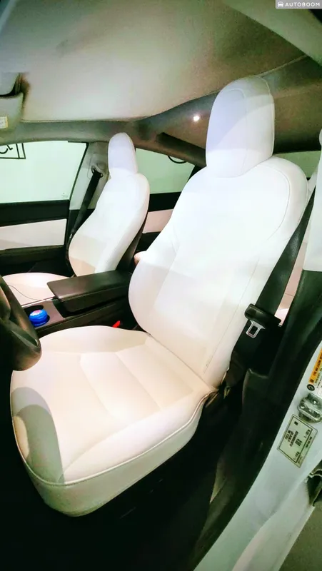 Tesla Model 3 2nd hand, 2021, private