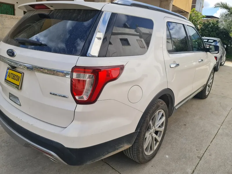 Ford Explorer 2nd hand, 2016, private hand