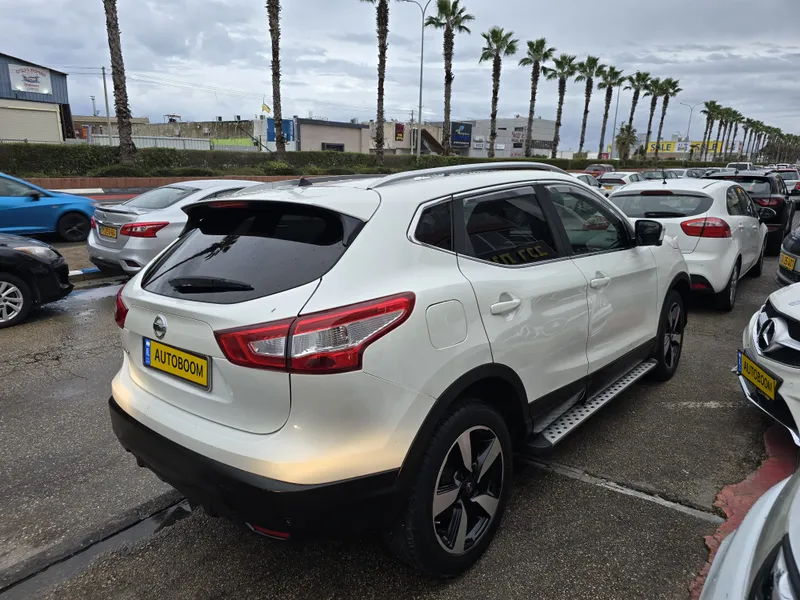 Nissan Qashqai 2nd hand, 2015, private