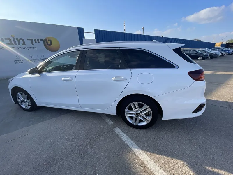 Kia Ceed с пробегом, 2021
