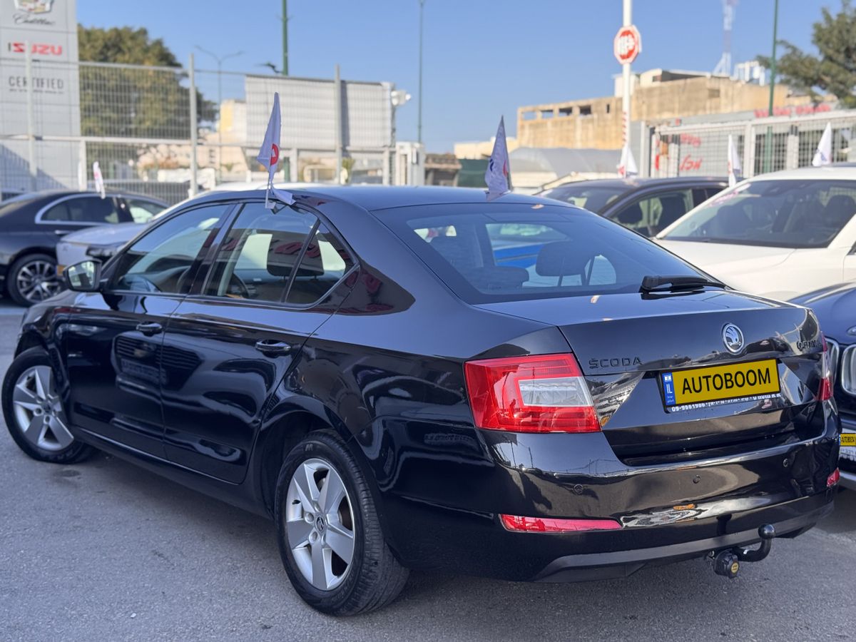 Skoda Octavia с пробегом, 2016