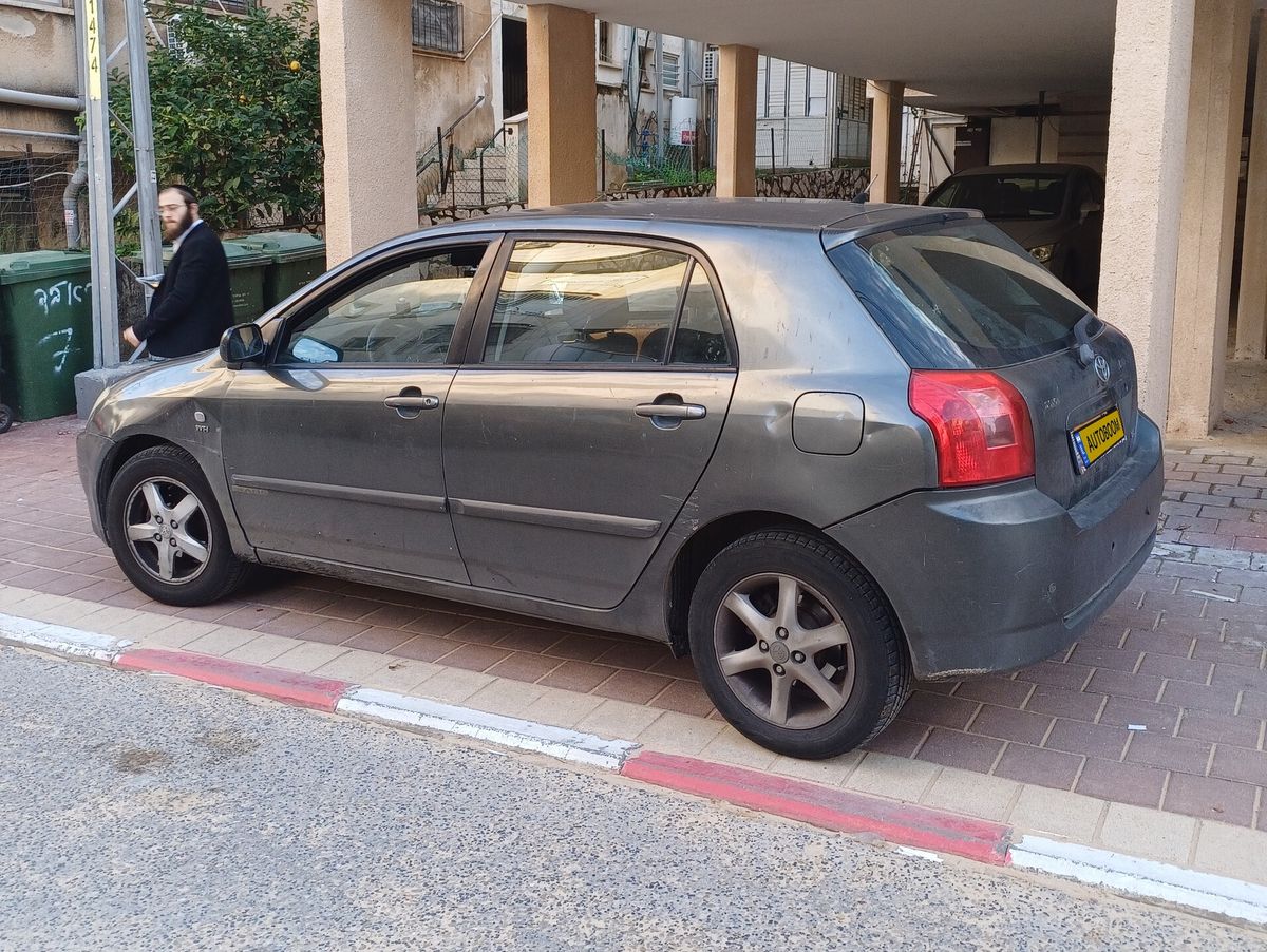 טויוטה קורולה Run-X יד 2 רכב, 2003, פרטי