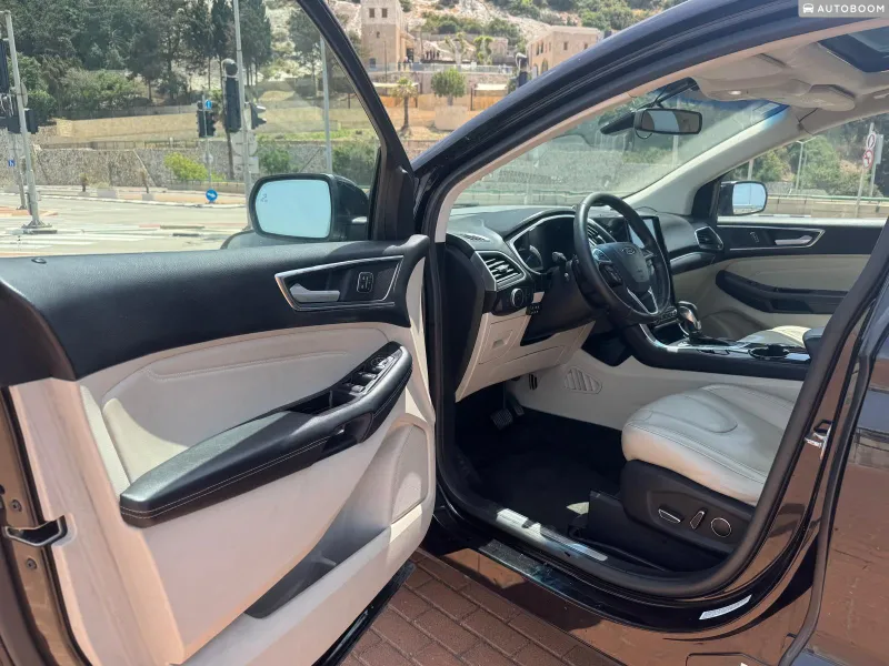 Ford Edge 2nd hand, 2018, private