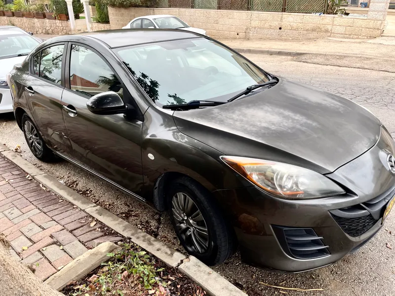 Mazda 3 2nd hand, 2010, private hand