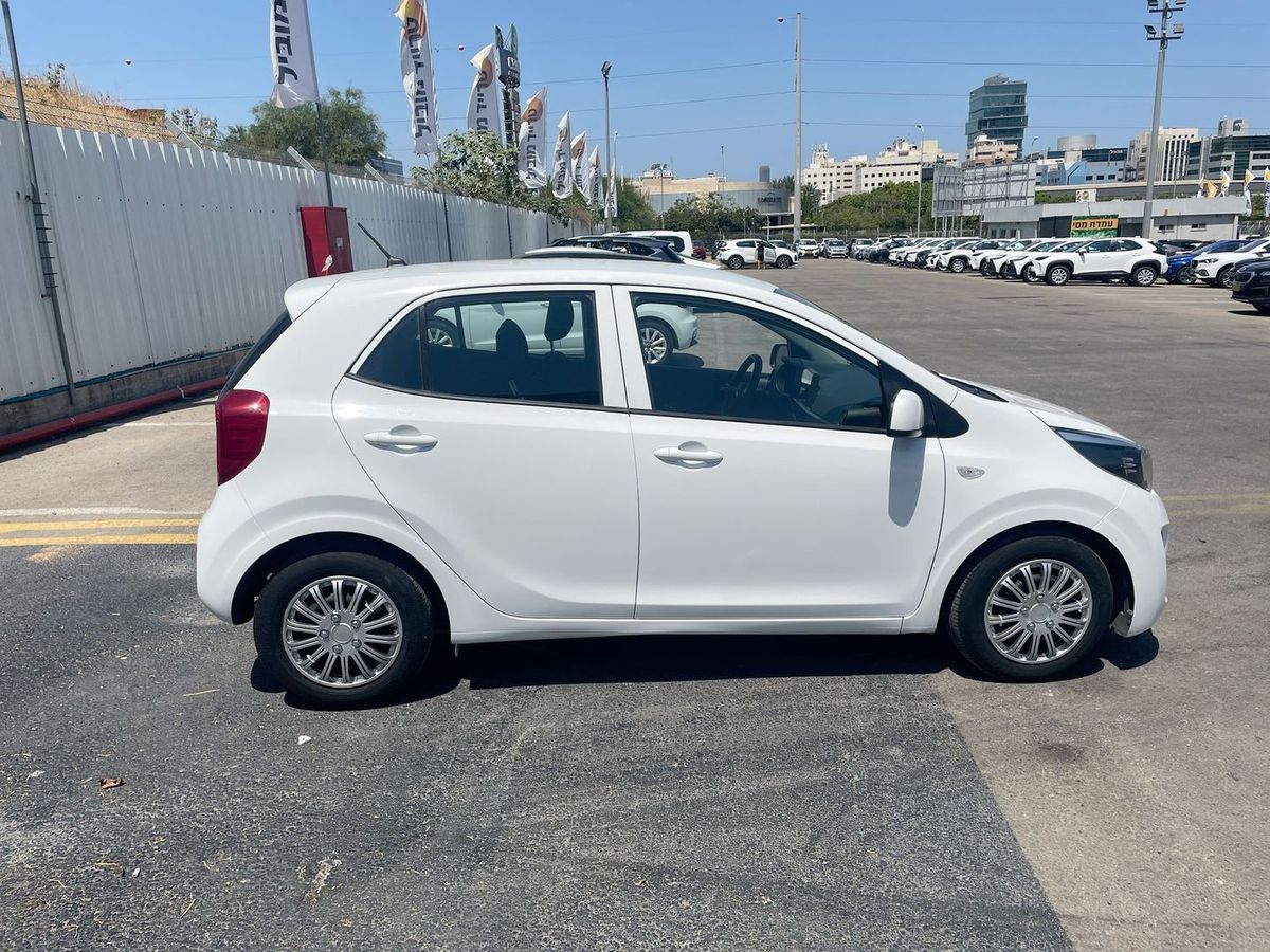 Kia Picanto 2nd hand, 2020, private hand