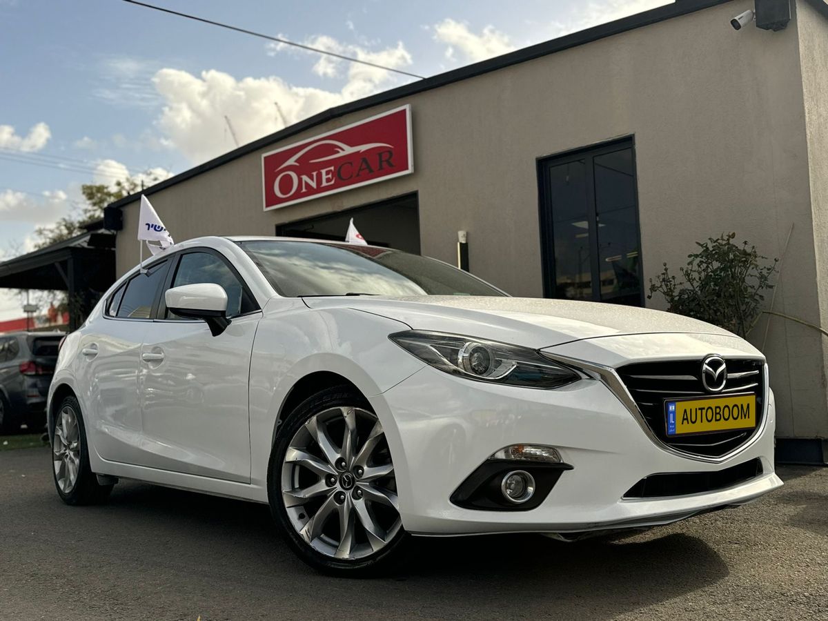 Mazda 3 с пробегом, 2016