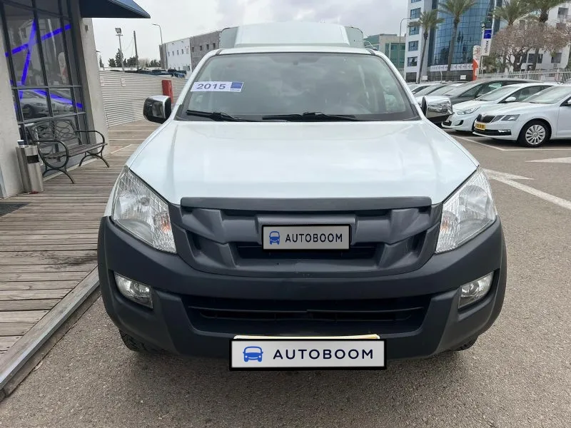 Isuzu D-Max 2nd hand, 2015