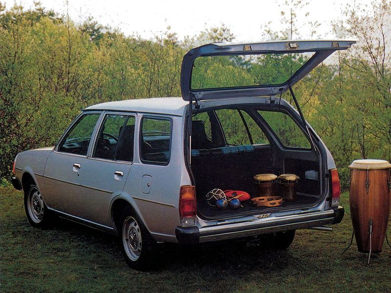 Mazda Familia 1977. Carrosserie, extérieur. Break 5-portes, 4 génération
