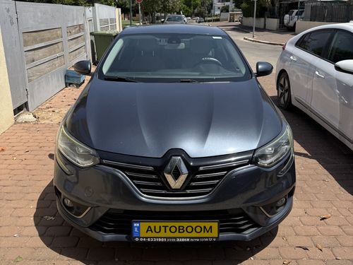 Renault Megane, 2018, photo