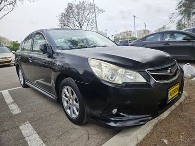 סובארו B4, 2010, תמונה