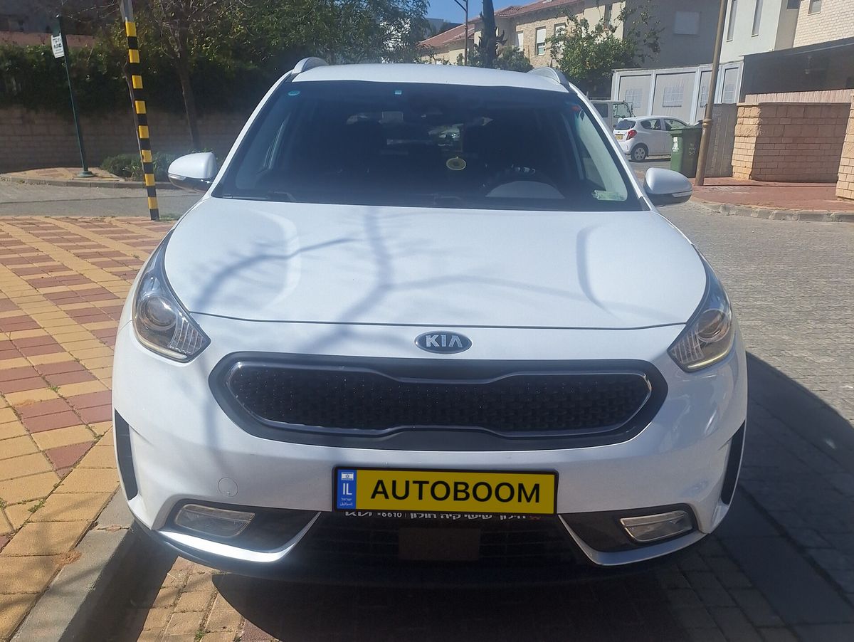 Kia Niro 2nd hand, 2019, private