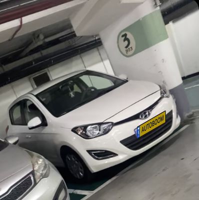 Hyundai i20 2nd hand, 2014, private hand