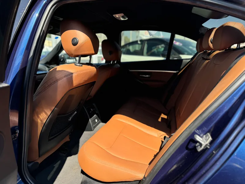 BMW 3 series 2nd hand, 2016, private hand