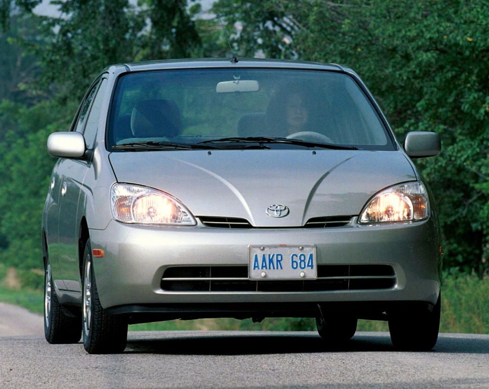 Тойота Приус 2000. Кузов, экстерьер. Седан, 1 поколение, рестайлинг