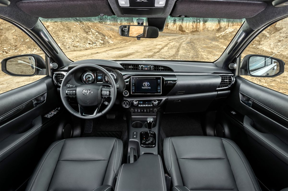 Toyota Hilux 2015. Siéges avants. 2 pick-up, 8 génération