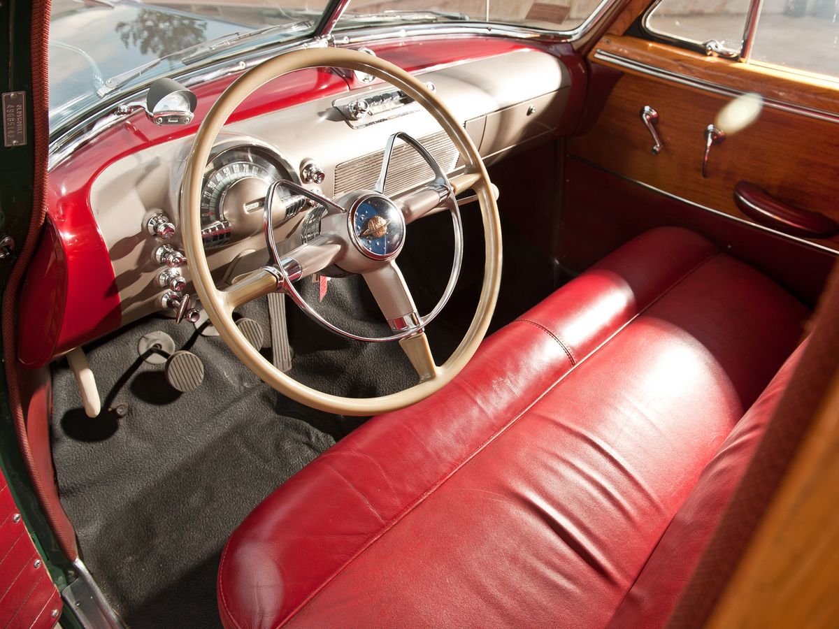 Oldsmobile Series 70 1949. Front seats. Estate 5-door, 3 generation