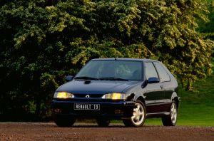 Renault 19 1992. Carrosserie, extérieur. Hatchback 3-portes, 2 génération