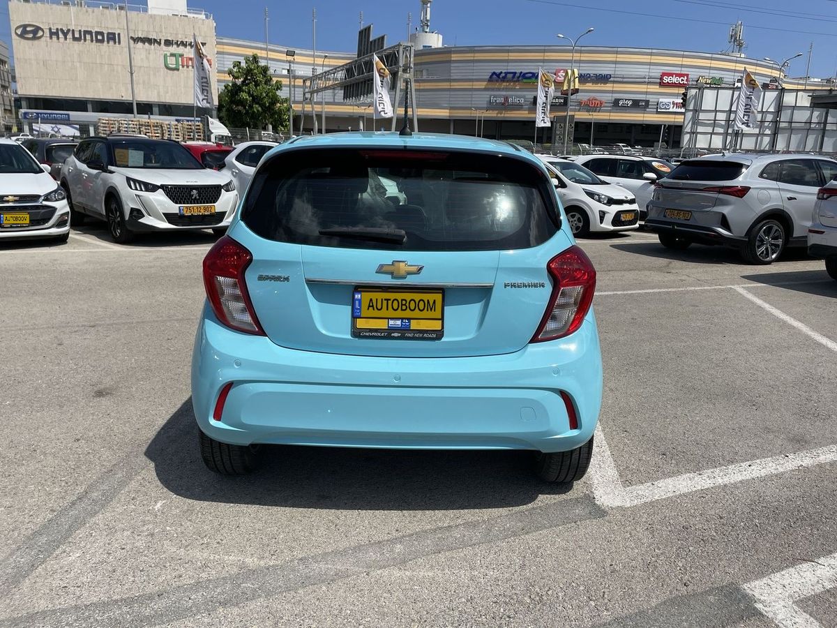 Chevrolet Spark 2nd hand, 2021, private hand