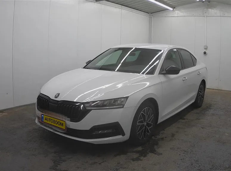 Skoda Octavia с пробегом, 2022