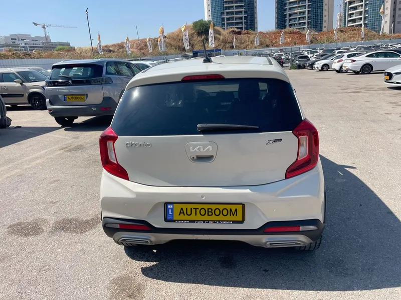 Kia Picanto 2nd hand, 2022