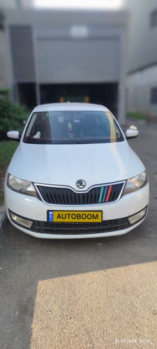 Škoda Rapid 2ème main, 2017, main privée