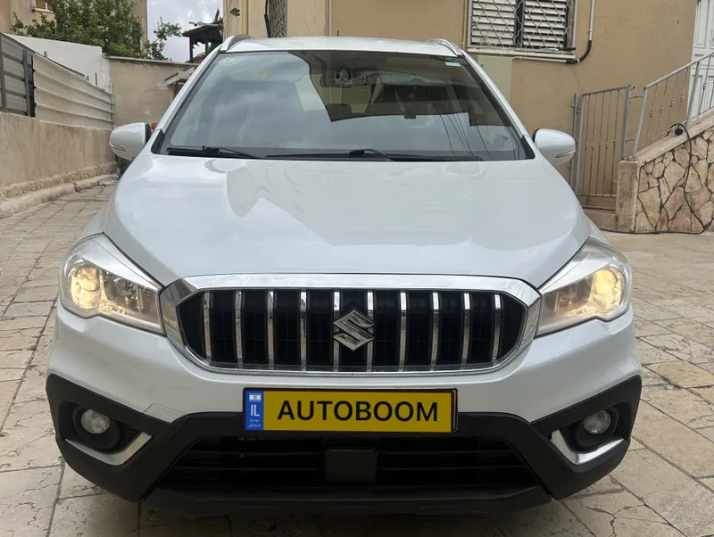 Suzuki Crossover SX4 2nd hand, 2019, private