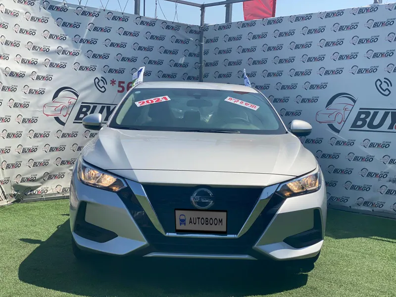 Nissan Sentra new car, 2021