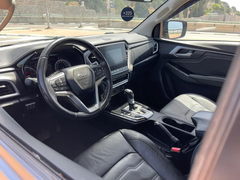 Isuzu D-Max 2nd hand, 2024, private hand