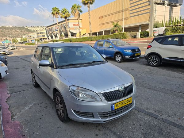 Skoda Fabia 2nd hand, 2011, private hand