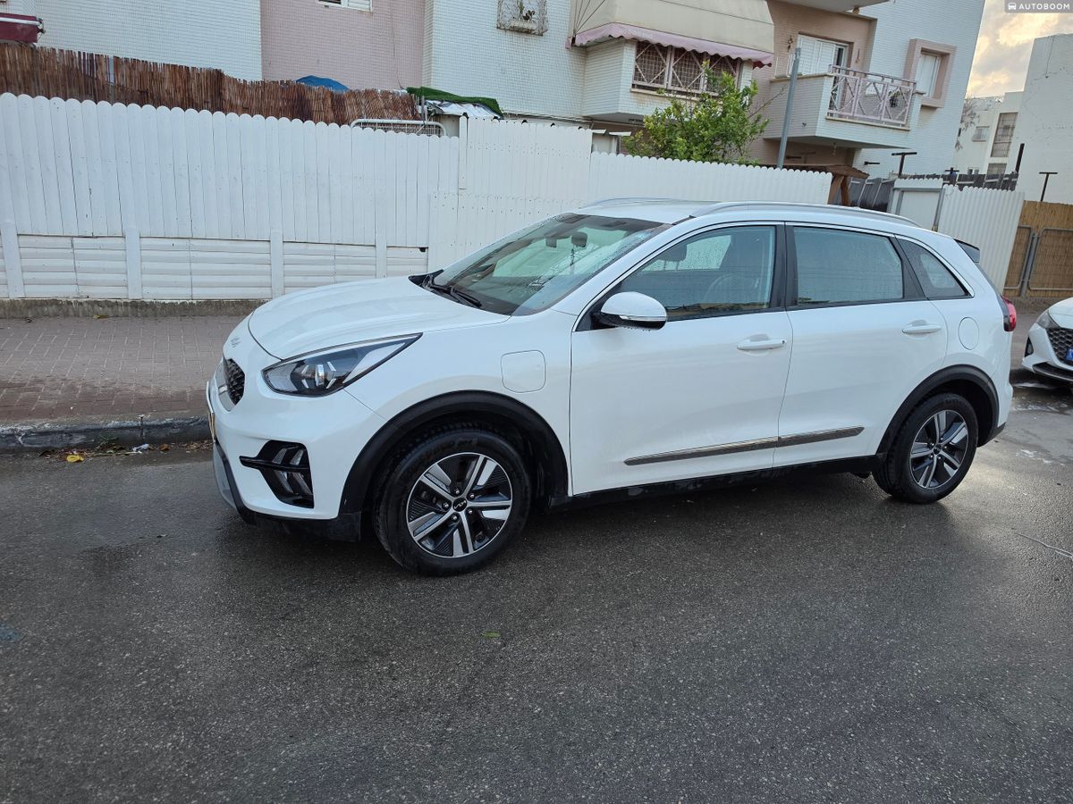 Kia Niro с пробегом, 2021, частная