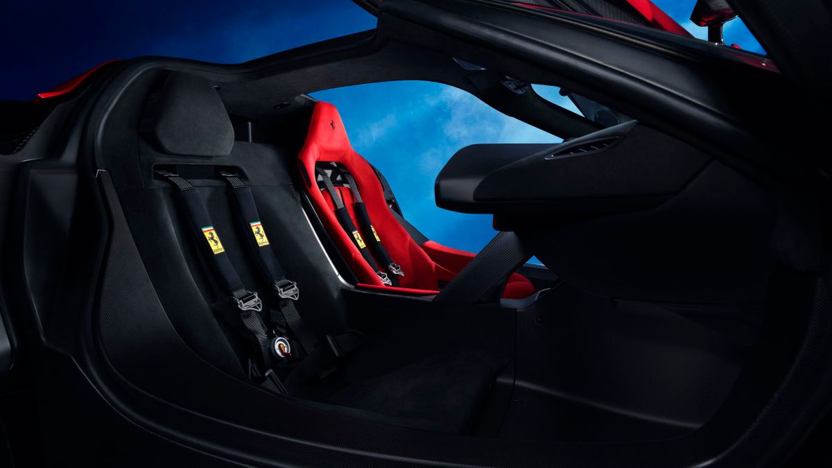 Ferrari F80 2024. Передние сидения. Купе, 1 поколение