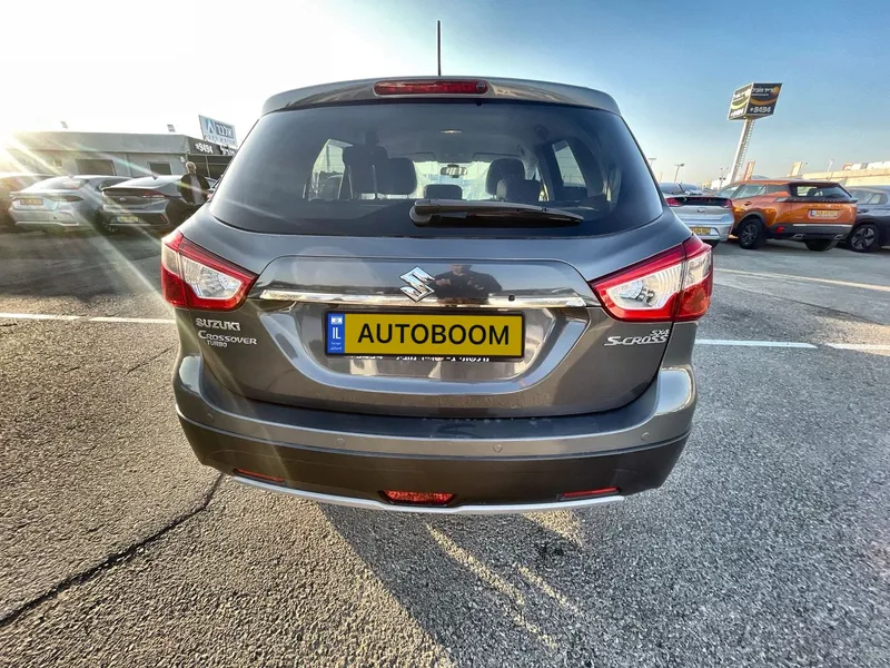 Suzuki Crossover с пробегом, 2018, частная рука