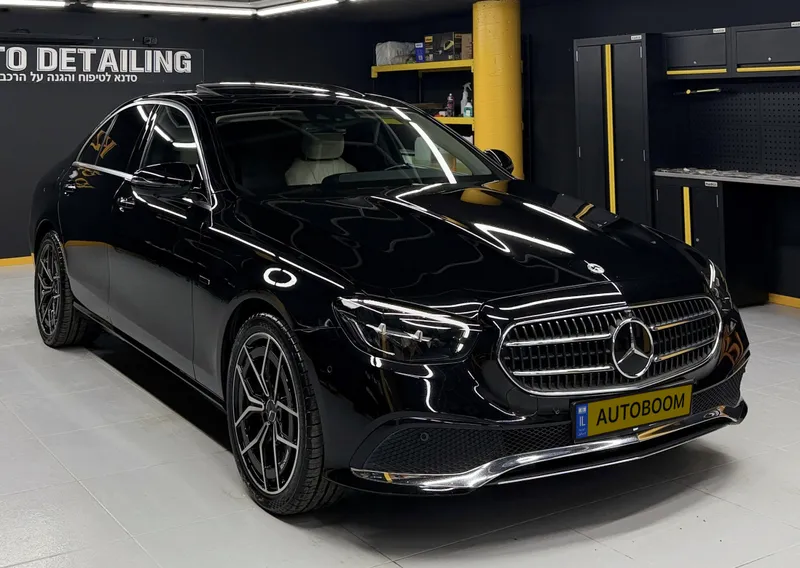 Mercedes E-Class 2nd hand, 2022, private
