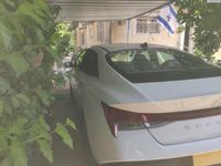 Hyundai Elantra 2ème main, 2025, privée