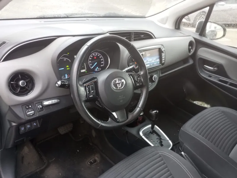 Toyota Yaris 2ème main, 2017, main privée