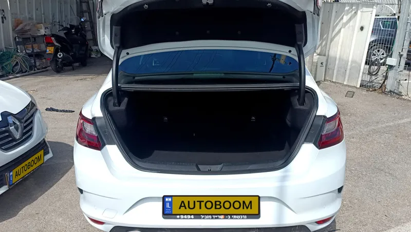 Renault Megane 2nd hand, 2020